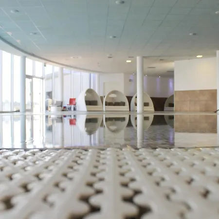 Mjus & Thermal Park 4*